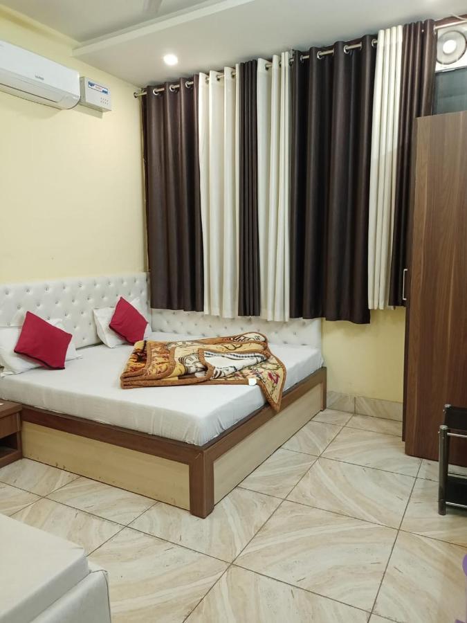 Hotel Vinayak Inn Харидвар Экстерьер фото