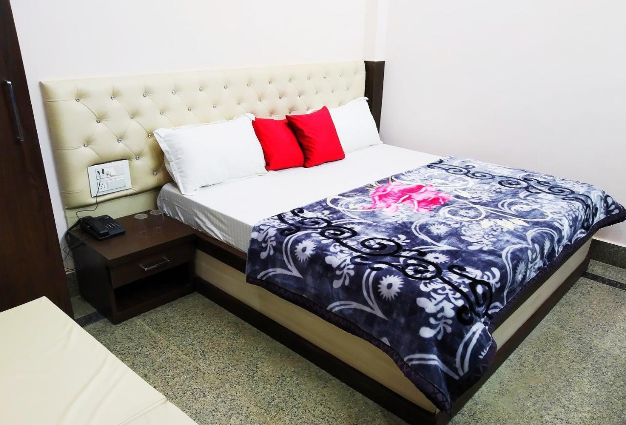 Hotel Vinayak Inn Харидвар Экстерьер фото